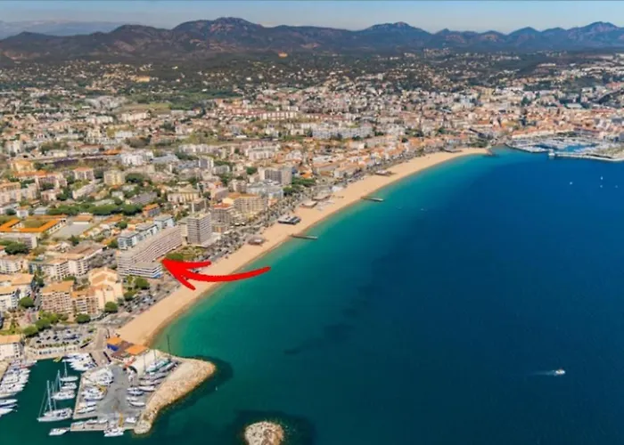 Face à La * Fréjus